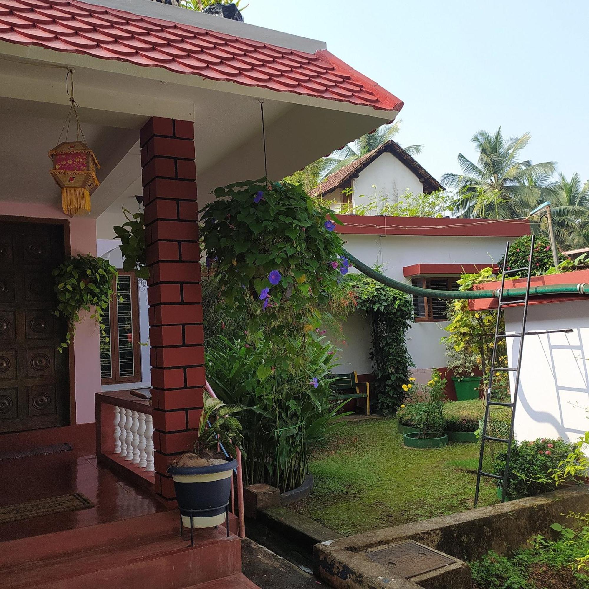 Runnin Airport - Homestay Gurpur المظهر الخارجي الصورة